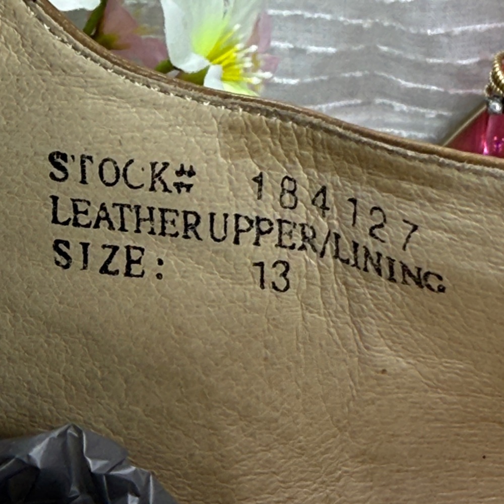 (R2) Giovanni Vintage,Y2K,brown leather square toe shoes, size 13, made in Italy - Picture 2 of 15
